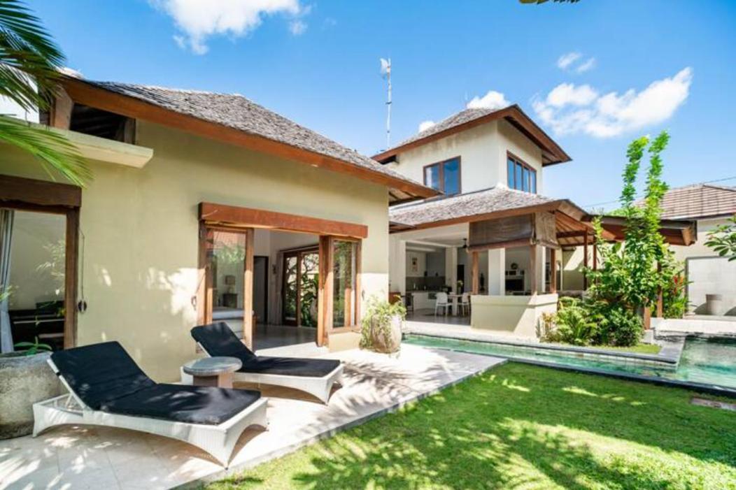 Villa Shanti, Sitara Villa Group Seminyak Eksteriør bilde